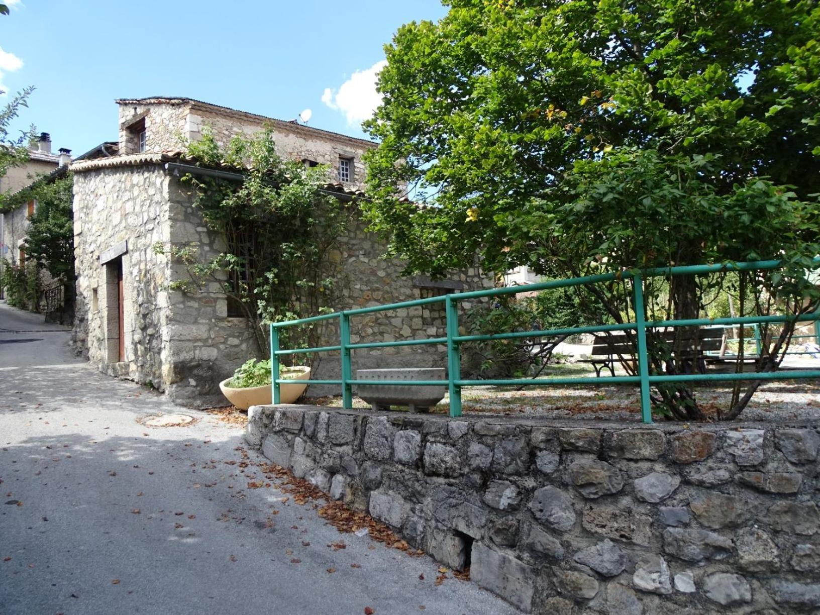 La Fischaumiere Bed & Breakfast Soleilhas Luaran gambar